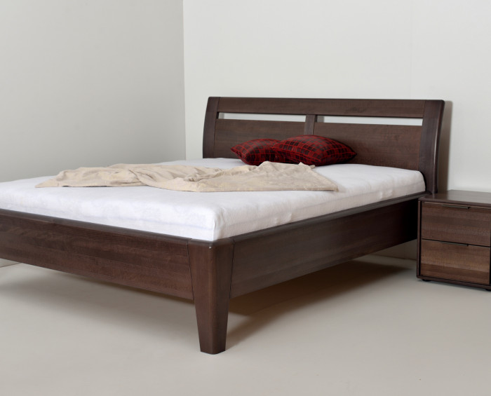 Mireal KERI postel se 2 masivními výplněmi M - materiál BUK